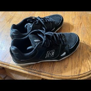 Dc shoes